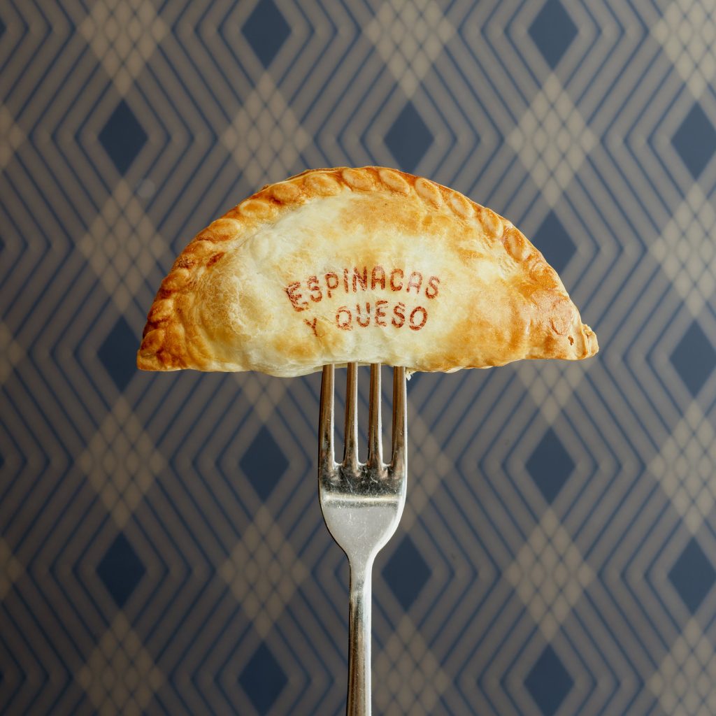 Cómo las empanadas artesanales argentinas pueden impulsar tu negocio de catering-min